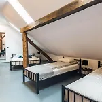 Livingroom 4b Self Check-in 24h Appartement *