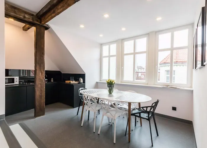 Livingroom 4b Self Check-in 24h *